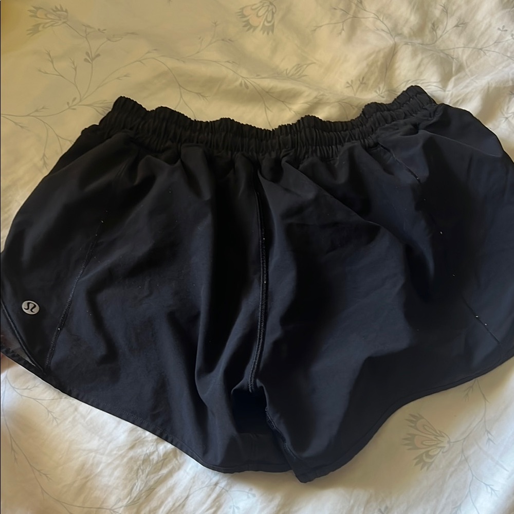 Hotty hot Women's Black Shorts